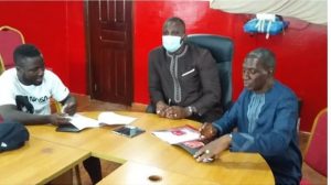 Horoya: Ocansey Mandela prolonge son contrat