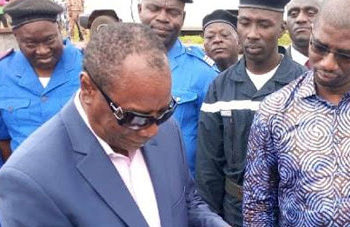 Campagne électorale: la Guinée passe de «30 à 100 tonnes de bauxite», le lapsus du candidat Alpha Condé