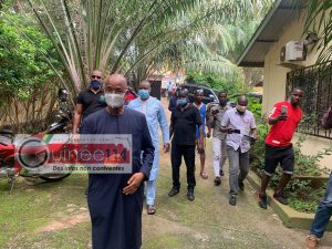 Direct-Kipé: Cellou Dalein quitte le FNDC en pleine réunion...