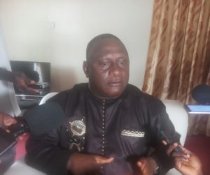 Fermeture des boutiques et magasins : le maire de N’Zérékoré donne 24 heures aux commerçants pour rouvrir