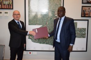 Délocalisation du dépôt pétrolier à Maférinyah: le ministère des Hydrocarbures s'active