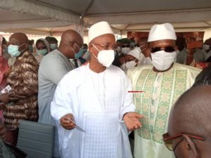 Dalein adresse une demande à Kassory