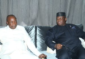 Fermeture des frontières: le président léonais débarque à Conakry pour rencontrer Alpha Condé