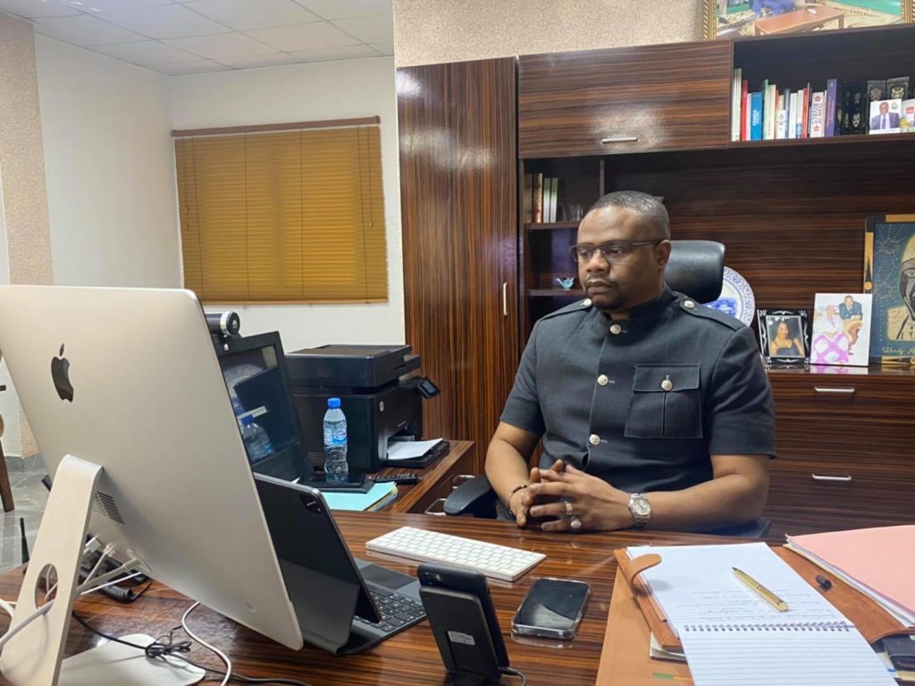 La famille Somparé en deuil: la dépouille de feue Hadja Aissata Kâ arrive ce mercredi à Conakry (Communiqué)