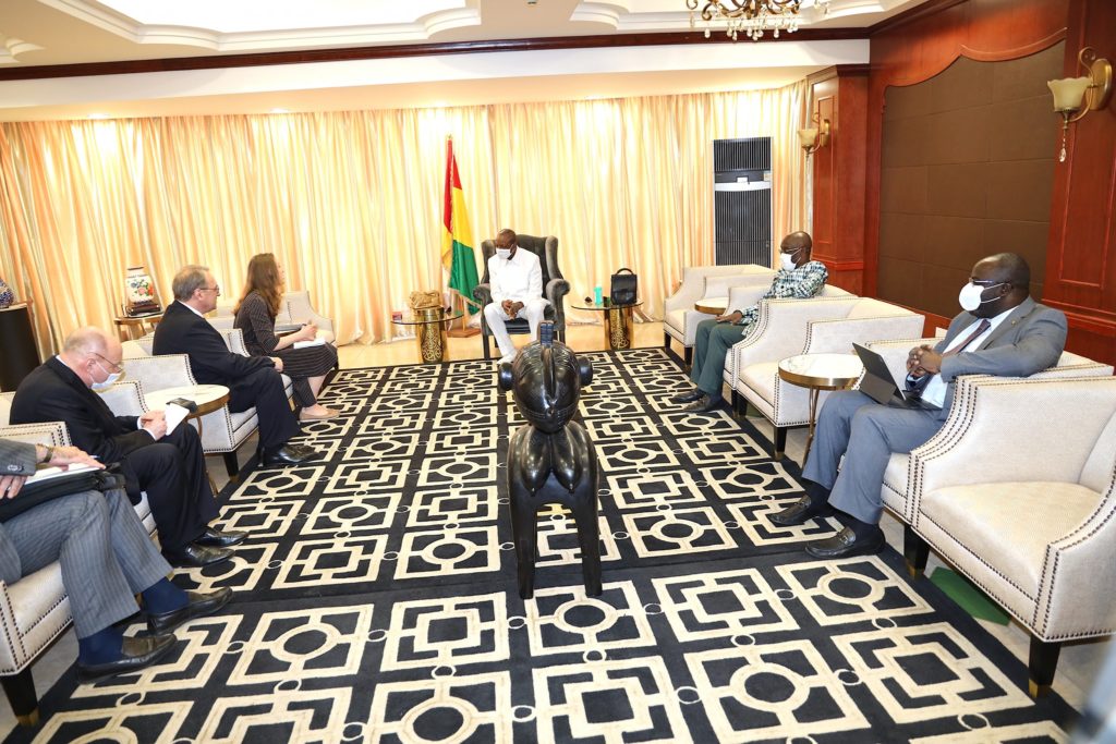 Coopération: Alpha Condé caresse la Russie et rappelle l'attitude inamicale de la France de De Gaul