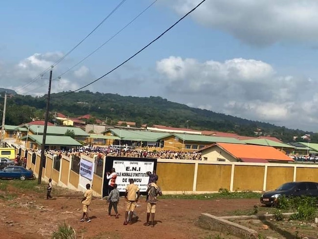 Formation professionnelle-Mamou: la Ministre Djenab Dramé inaugure l’école normale des instituteurs…