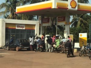 Carburant: voici une liste de 11 stations ouvertes 24H/24 dès ce dimanche soir