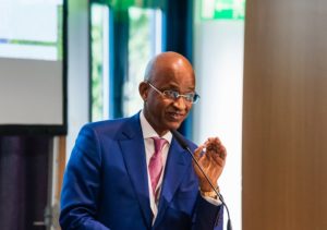 Colloque sur l’Eco : Cellou Dalein Diallo émerveille les organisateurs