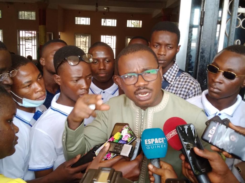 Deux détails sur le décret [embarrassant] de Dansa Kourouma, nommé par Alpha Condé