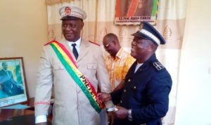 L'or à Gaoual: malgré l'interdiction, "les gens ne font qu'ouvrir de nouveaux sites" (Préfet)