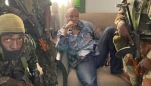 Alpha Condé quitte Conakry "pour des rendez-vous médicaux" (Communiqué CNRD)