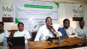 Mazoughou Goépogui, Enseignant-chercheur : "le problème de la Guinée n'est lié pas à ses dirigeants mais à son école"