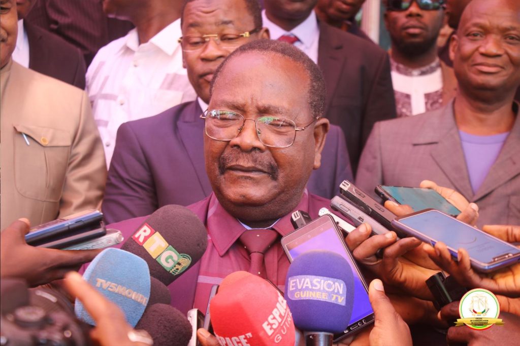 Saloum Cissé: "s'il (Alpha Condé) est évacué...on aura ses nouvelles de façon plus claire"