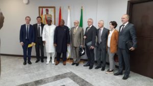 Crise en Ukraine: l'Union Européenne sollicite le soutien de la Guinée en tant que membre des UN