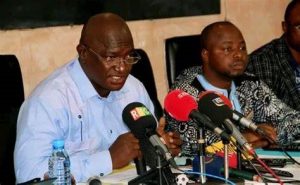 Accusations d'attouchements sexuels lors des examens: le ministre parle de manipulation, pas d'enquête...