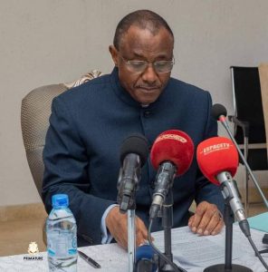 Le PM annonce la mise un "véritable cadre de dialogue sans tabou, franc et inclusif" 