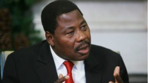 Transition en Guinée: le Médiateur Yayi Bony est à Conakry