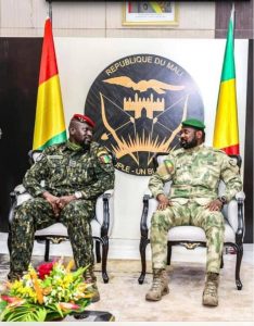 𝗩𝗶𝘀𝗶𝘁𝗲 𝗼𝗳𝗳𝗶𝗰𝗶𝗲𝗹𝗹𝗲: 𝗹𝗲 𝗖𝗼𝗹𝗼𝗻𝗲𝗹 𝗠𝗮𝗺𝗮𝗱𝗶 𝗗𝗼𝘂𝗺𝗯𝗼𝘂𝘆𝗮 𝗽𝗮𝗿𝘁𝗶𝗰𝗶𝗽𝗲 𝗮̀ 𝗹𝗮 𝗳𝗲̂𝘁𝗲 𝗱𝗲 𝗹’𝗶𝗻𝗱𝗲́𝗽𝗲𝗻𝗱𝗮𝗻𝗰𝗲 𝗱𝘂 𝗠𝗮𝗹𝗶