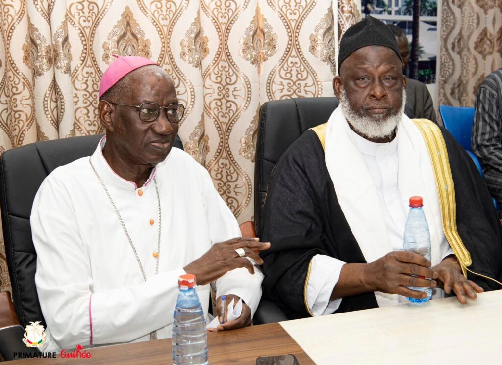 Crise sociopolitique: "Nous avons dans un premier temps recensé des cas urgents..." (Mgr Vincent Coulibaly)