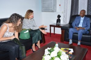 Le Président de la HAC reçoit l’Ambassadrice de l’Union Européenne, Jolita Pons