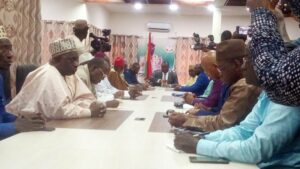 Conakry : Nouvelle rencontre entre les Forces Vives de Guinée et le Premier ministre sous l’égide des religieux