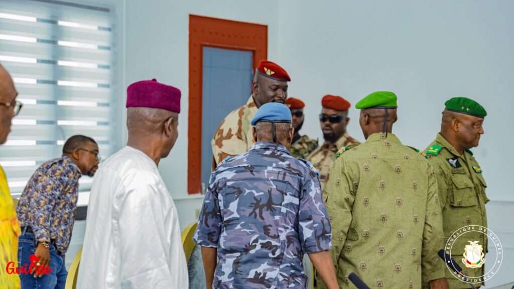 Guinée: les autorités de transition reçoivent une délégation des auteurs de la tentative de Coup d’Etat au Niger