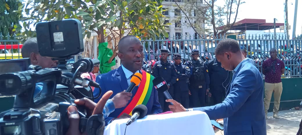 Extraits de naissance et cartes d'identité biométriques gratuits : la délivrance officiellement lancée 