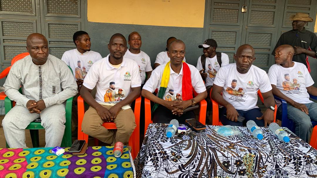 La jeunesse forestière de Kendoumayah célèbre la grâce accordée à Dadis et réaffirme son soutien au Général Doumbouya 