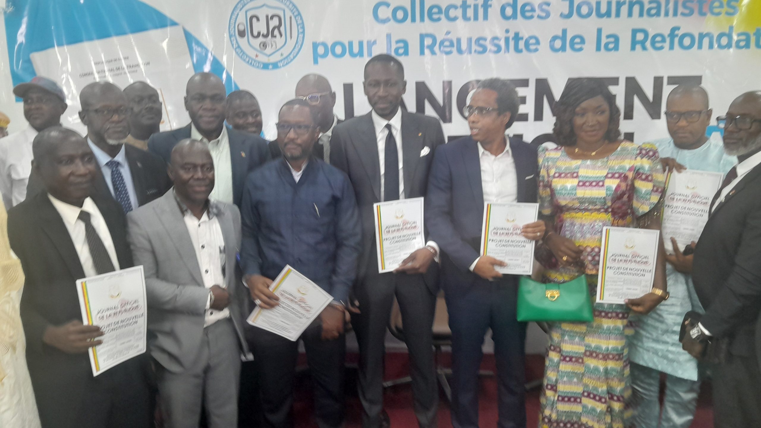 Transition en Guinée : lancement officiel du Collectif des Journalistes pour la Réussite de la Refondation (CJ2R)