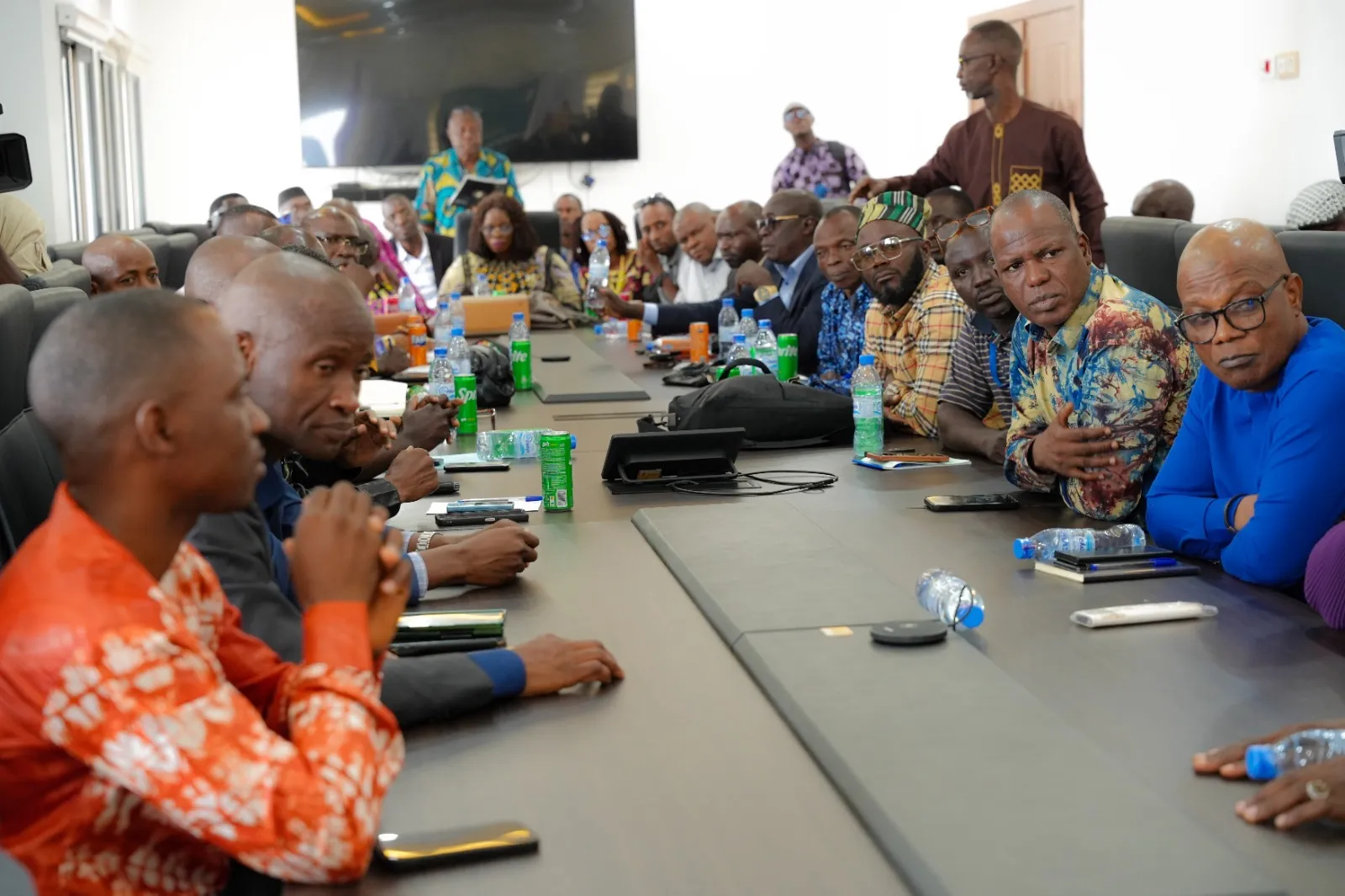 Vulgarisation du projet de nouvelle Constitution : les 38 responsables des radios rurales reçus par le ministre Fana Soumah