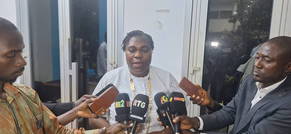 Couverture de la campagne référendaire : le président de la HAC échange avec les acteurs des médias