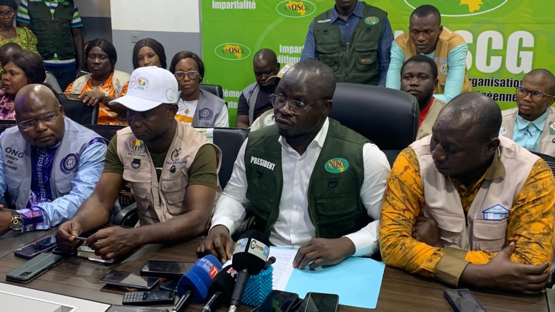 Distribution des cartes d’électeurs en vue du référendum du 21 septembre : le CNOSCG exhorte les Guinéens à un retrait massif