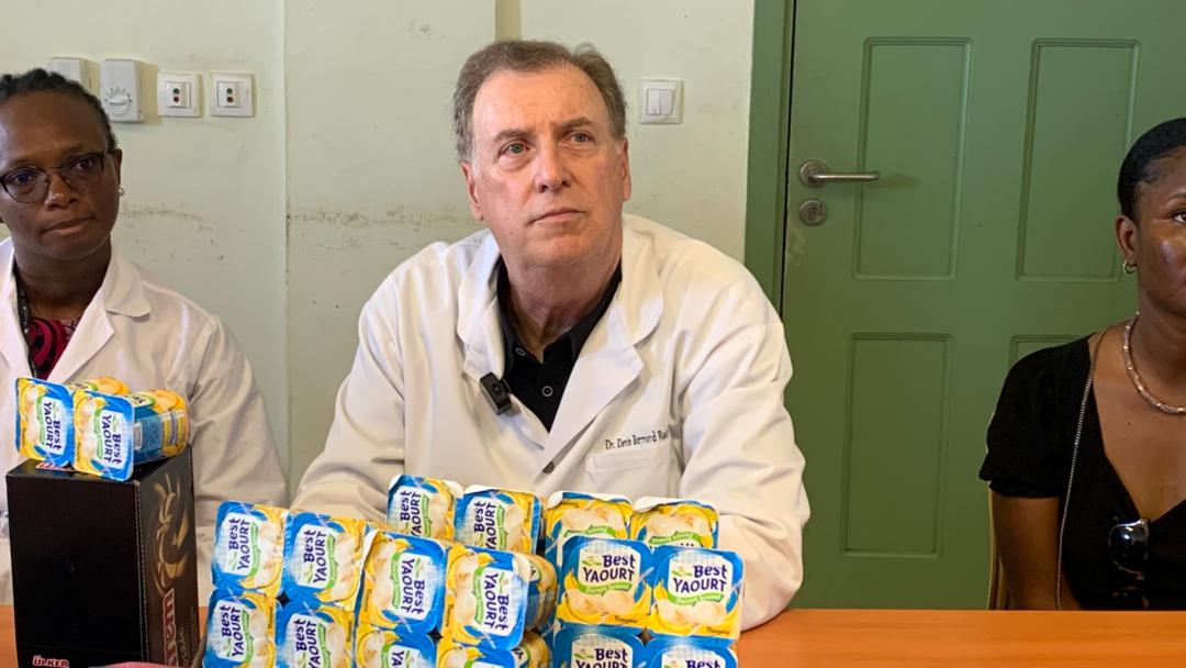 CHU Donka: les enfants atteints de cancer reçoivent une assistance de l'association Sourire contre le cancer