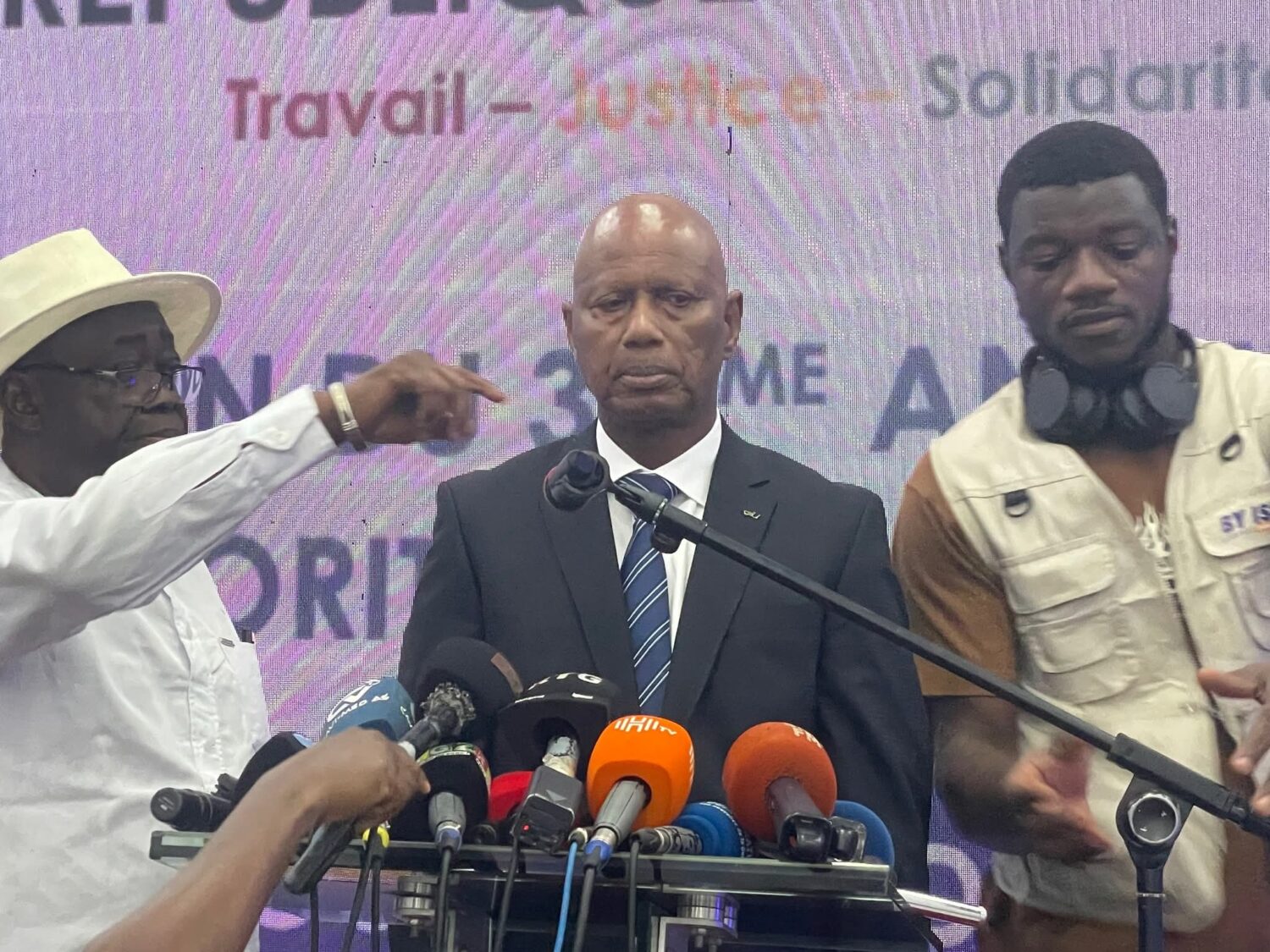 Célébration du 33ᵉ anniversaire de la HAC sous le thème « La régulation des réseaux sociaux en période électorale»