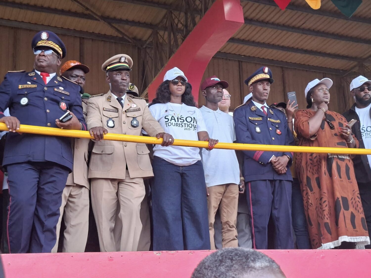 Lancement de la saison touristique 2025-2026: un carnaval dans les rues de N’Zérékoré 