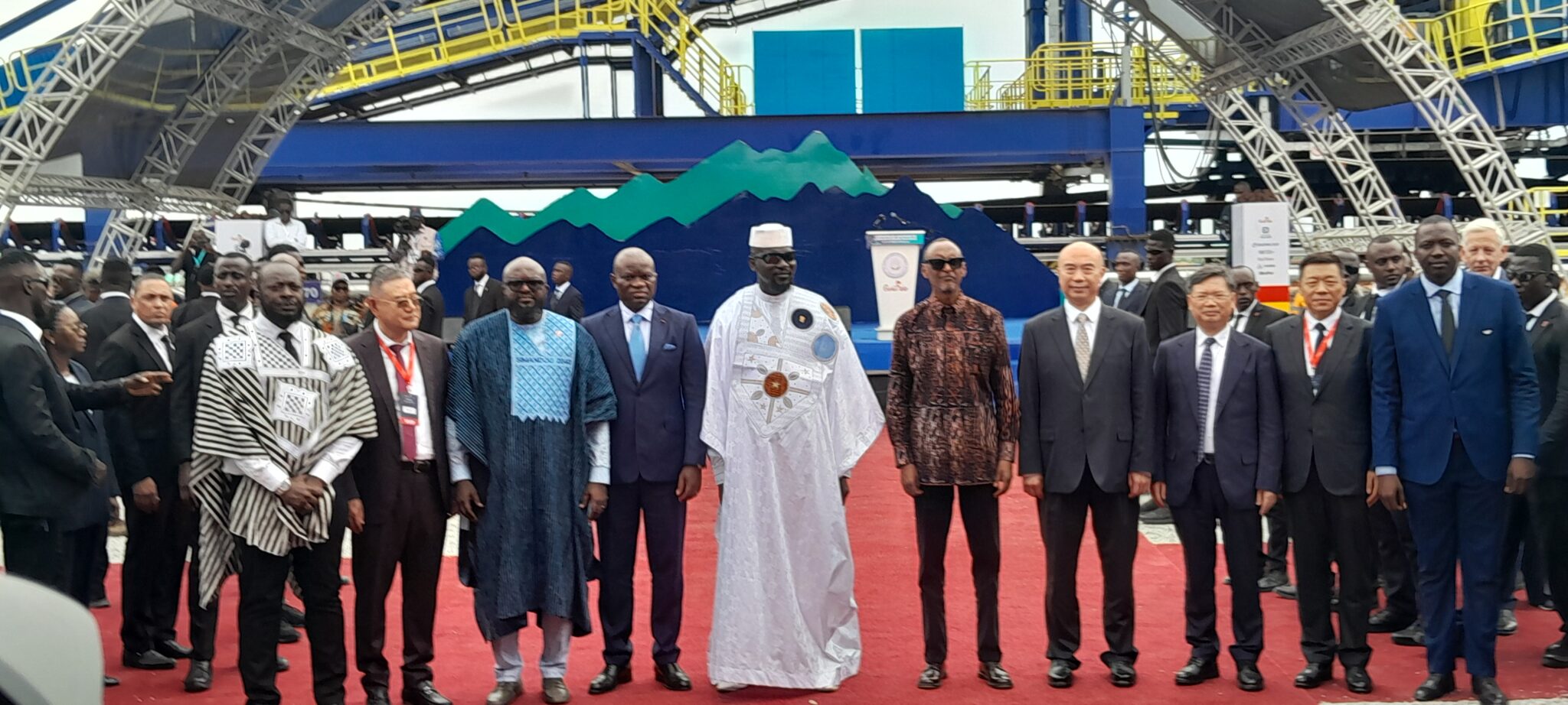 Simandou Function Guinée : l’exploitation du projet Simandou officiellement lancée
