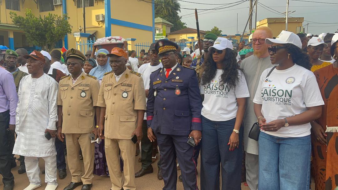 Lancement de la saison touristique 2025-2026: un carnaval dans les rues de N’Zérékoré 