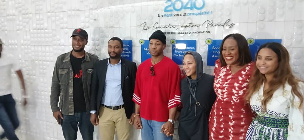 Culture: accueil d'un couple d'acteurs américains en passe d'être naturalisés guinéens 