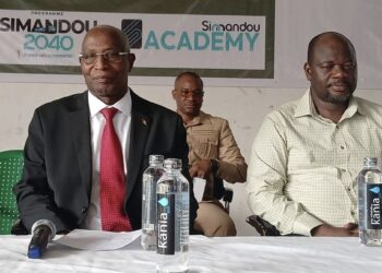 Conakry : Le Premier ministre promet recasement des déguerpis et construction de marchés modernes.