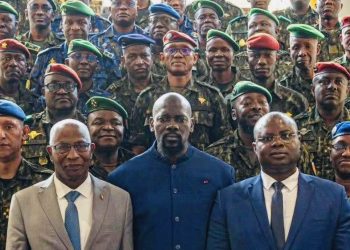 Doumbouya nomme une vague d’officiers supérieurs : inspecteurs généraux, directeurs et commandants de bataillons promus