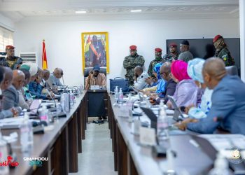 Coupure de 50 000 GNF, bancarisation totale… le président Mamadi Doumbouya donne des instructions fermes