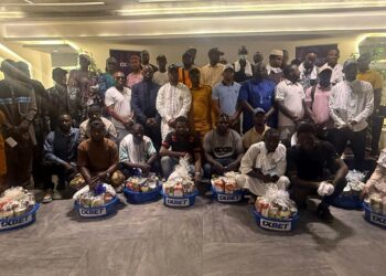 1xBet Guinée distribue 200 paniers pour Ramadan et Carême