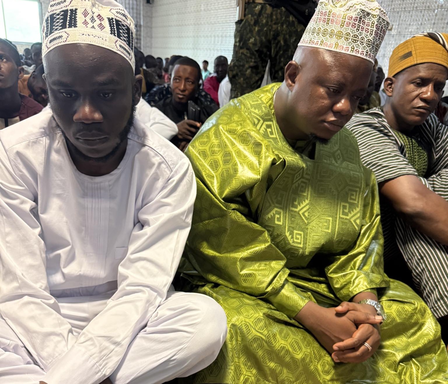 «Dieu est avec vous, ne craignez pas» : l’imam magnifie le courage de Charles Right, procureur de la CRIEF