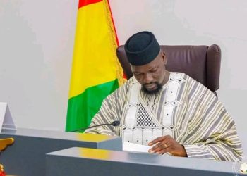 Décret: le président Doumbouya nomme les secrétaires généraux dans les départements ministériels