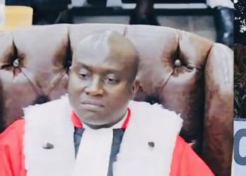 Justice : le procès de l’ancien procureur Algassimou Diallo renvoyé au 8 septembre