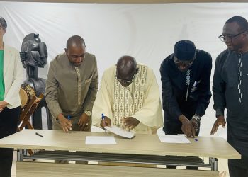 Musée virtuel de Guinée : 489 objets numérisés et trois institutions unissent leurs forces pour valoriser le patrimoine national