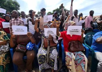 Guinée : les enseignants contractuels haussent le ton et exigent leur intégration sans concours